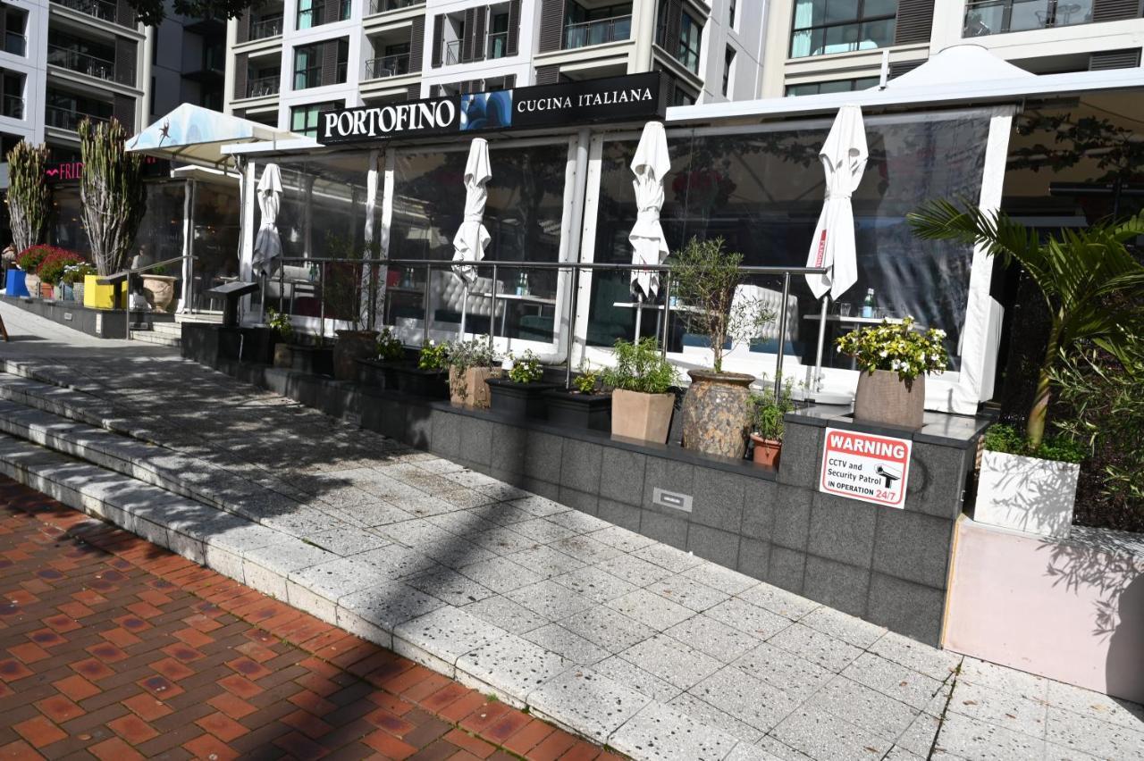 Exquisite Sun Soaked Corner Apartment Auckland Bagian luar foto